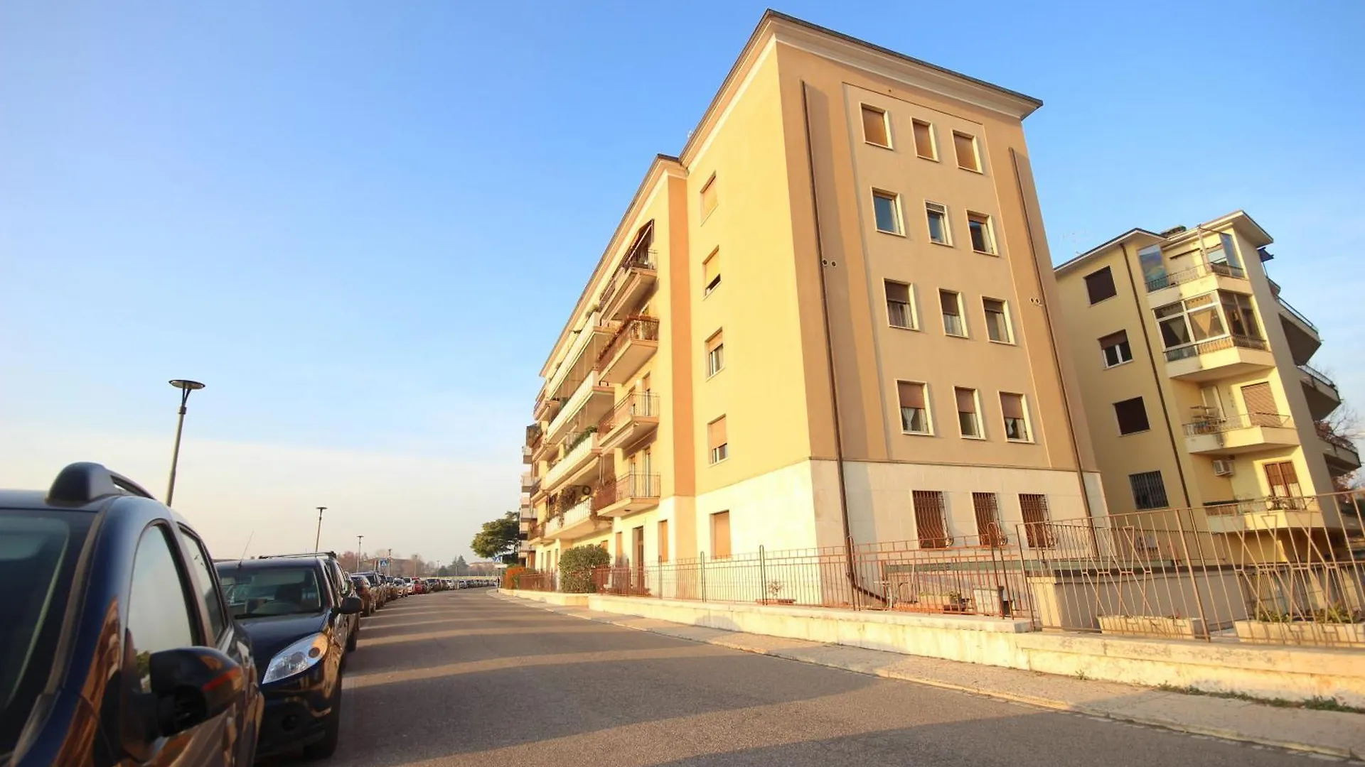 Case Vr Holiday Cangrande On The River Βερόνα Διαμέρισμα