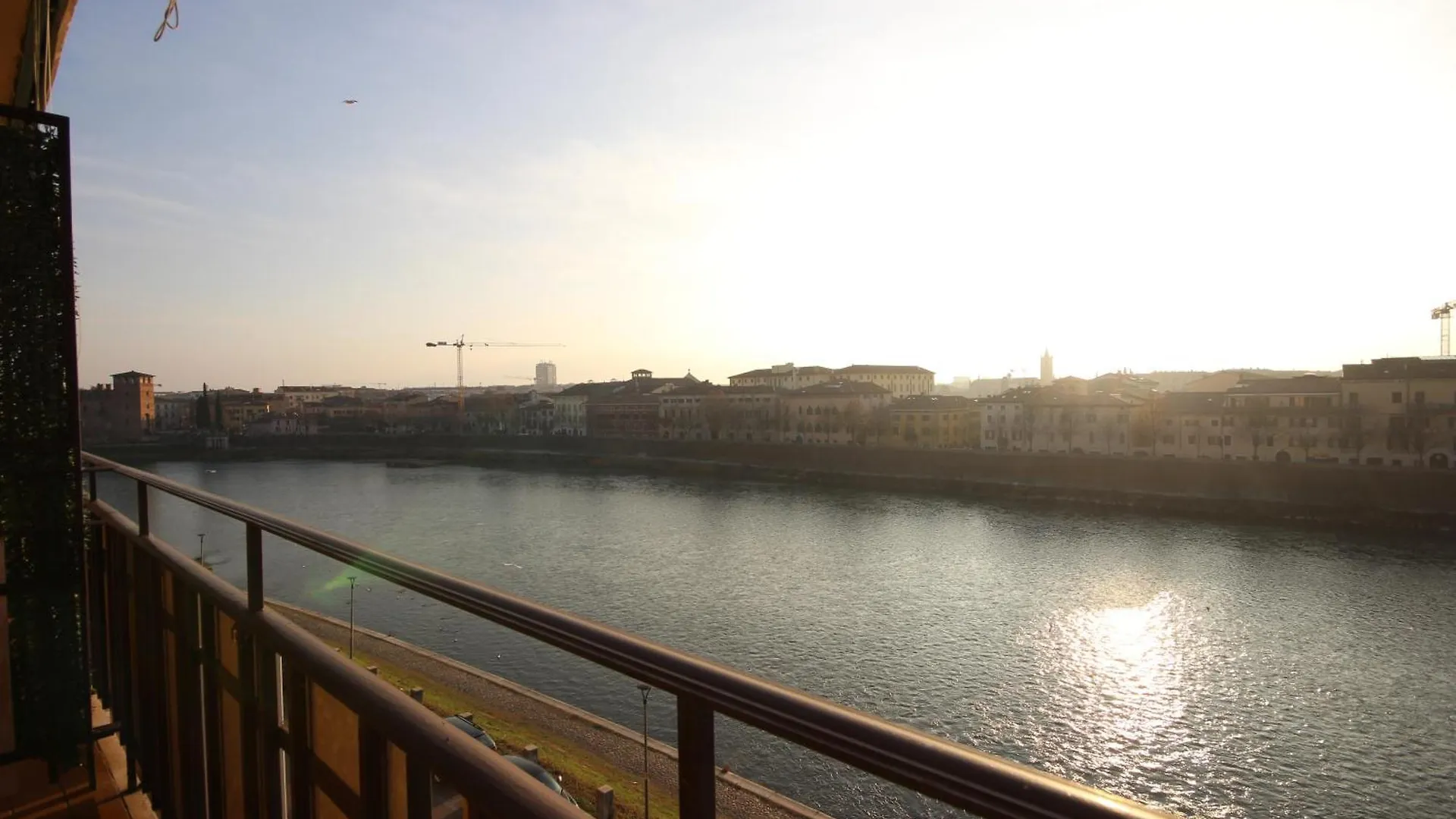 Case Vr Holiday Cangrande On The River Verona 0*,  Itália