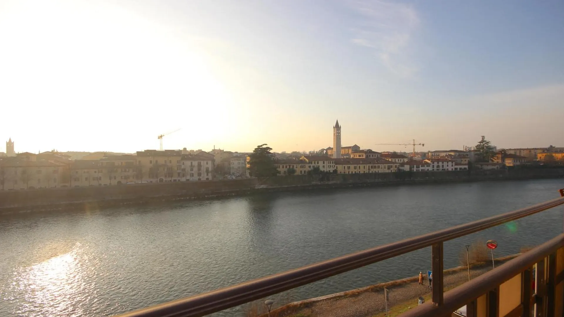 Case Vr Holiday Cangrande On The River Verona Apartamento